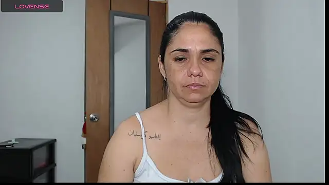 Snapshot of selena_ferri chatting on November 29, 2025, 2:44 am selena ferri online show from November 29, 2025, 2:44 am