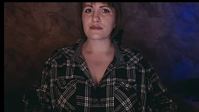 Snapshot of _letty_ chatting on October 28, 2025, 10:20 pm letty online show from October 28, 2025, 10:20 pm