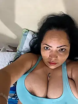 NIKOLE1301 online show from January 16, 2026, 1:15 pm