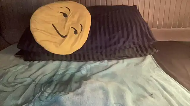 Snapshot of arab_cumshot chatting on December 14, 2025, 4:56 pm arab cumshot online show from December 14, 2025, 4:56 pm