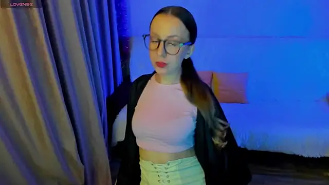 Snapshot of CurlySteph chatting on October 11, 2025, 4:41 pm CurlySteph online show from October 11, 2025, 4:41 pm