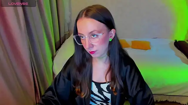 CurlySteph online show from February 22, 2026, 7:15 pm