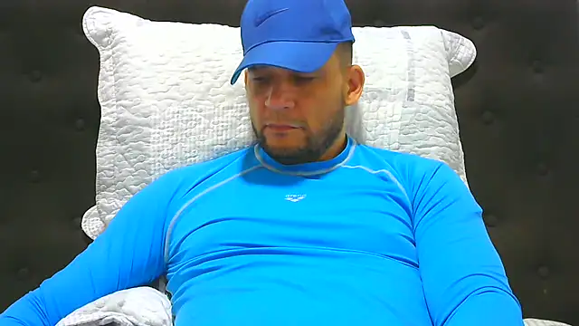 altenori112 online show from July 3, 2026, 2:56 pm