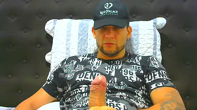 altenori112 online show from June 24, 2026, 9:23 pm