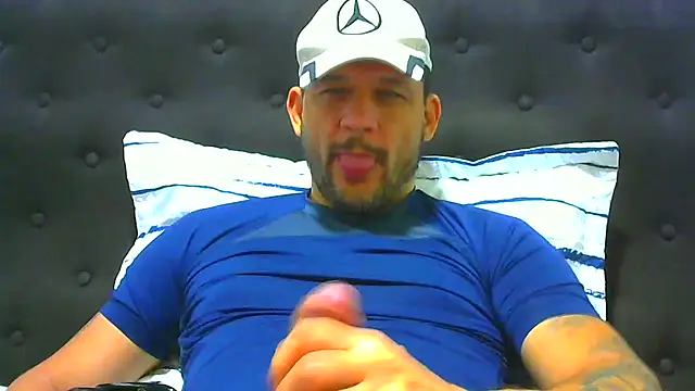 altenori112 online show from November 7, 2025, 2:38 am