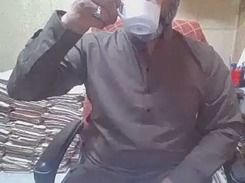 hairymaster95 online show from October 22, 2025, 3:28 am