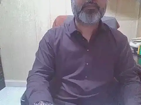 Snapshot of hairymaster95 chatting on April 27, 2026, 4:21 am hairymaster95 online show from April 27, 2026, 4:21 am