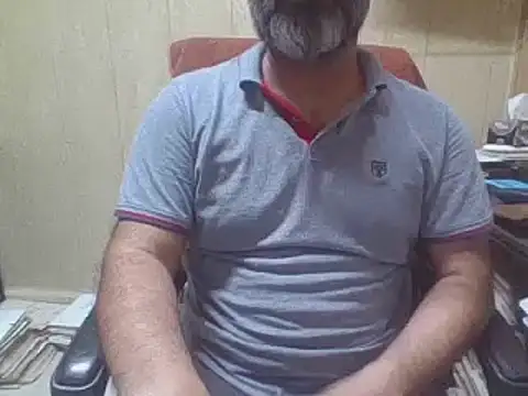 hairymaster95 online show from September 14, 2025, 7:20 am