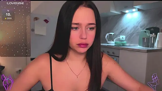 Megan Nilson online show from February 3, 2025, 6:56 am