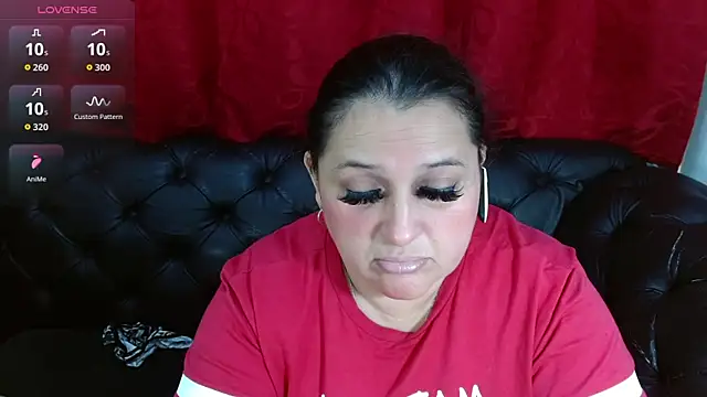 Kerly Doll online show from May 28, 2026, 3:07 pm
