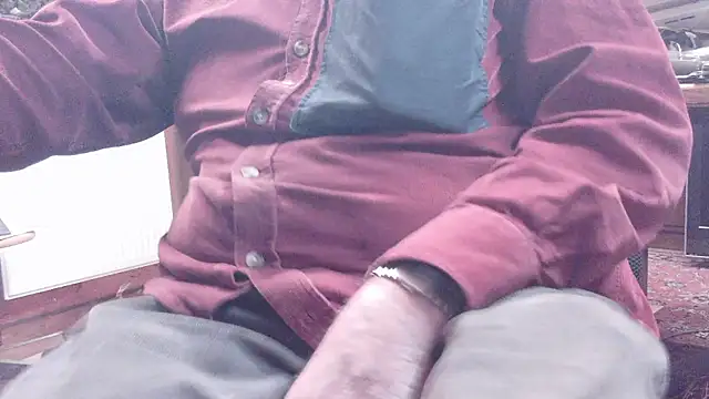 Snapshot of HaraldGermany chatting on December 1, 2025, 6:09 pm HaraldGermany online show from December 1, 2025, 6:09 pm