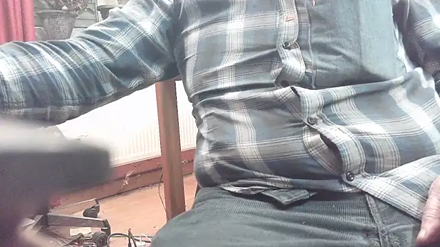 Snapshot of HaraldGermany chatting on November 23, 2025, 5:56 pm HaraldGermany online show from November 23, 2025, 5:56 pm