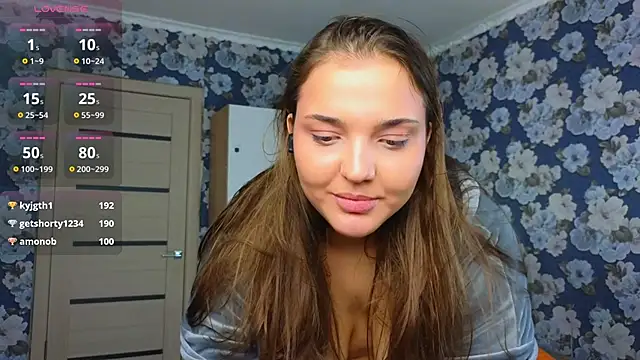 Snapshot of _momiji_ chatting on December 14, 2024, 4:19 pm momiji online show from December 14, 2024, 4:19 pm