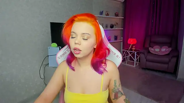 EnergyBunny 1 online show from April 29, 2026, 5:17 pm