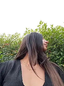 Snapshot of _MiaQueen_ chatting on May 31, 2026, 3:18 pm MiaQueen online show from May 31, 2026, 3:18 pm