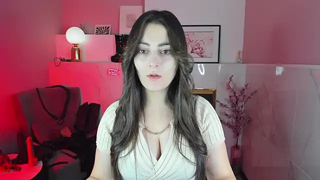 KylieMellow online show from October 13, 2025, 5:20 am