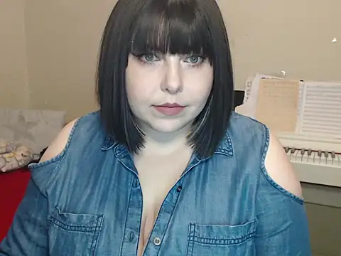 BettyMilla online show from March 19, 2026, 1:55 pm