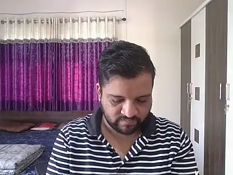 Snapshot of dhruv_love chatting on November 15, 2025, 3:54 am dhruv love online show from November 15, 2025, 3:54 am