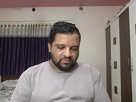 Snapshot of dhruv_love chatting on July 20, 2026, 1:35 pm dhruv love online show from July 20, 2026, 1:35 pm