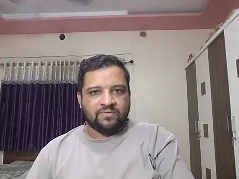 Snapshot of dhruv_love chatting on July 23, 2026, 4:10 am dhruv love online show from July 23, 2026, 4:10 am