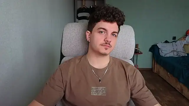 Snapshot of Remy_Miles chatting on March 20, 2026, 5:30 am Remy Miles online show from March 20, 2026, 5:30 am