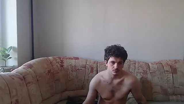 Snapshot of Remy_Miles chatting on February 25, 2025, 7:31 am Remy Miles online show from February 25, 2025, 7:31 am