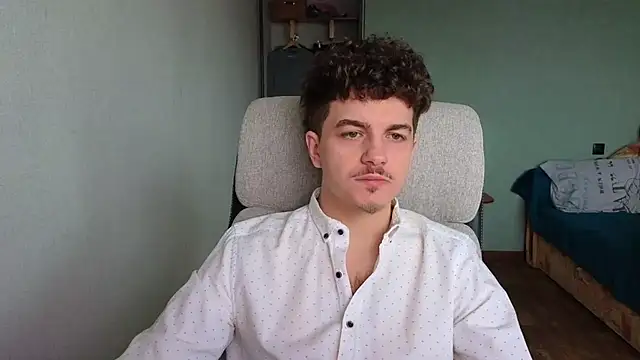 Snapshot of Remy_Miles chatting on February 7, 2026, 7:49 am Remy Miles online show from February 7, 2026, 7:49 am