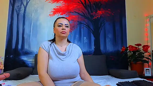 ElizabethEven online show from February 14, 2025, 9:32 pm