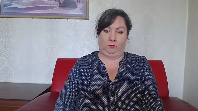 Snapshot of Milf4love50 chatting on May 15, 2026, 10:02 am Milf4love50 online show from May 15, 2026, 10:02 am
