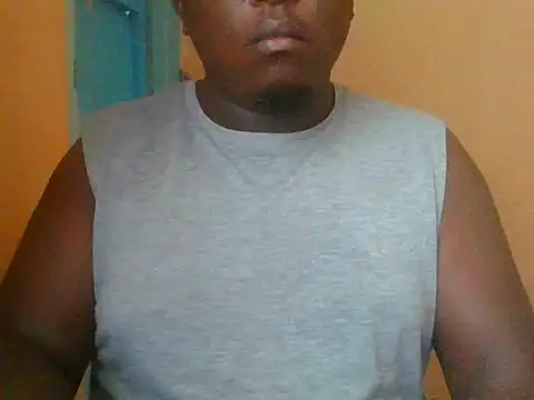 honeyswit online show from July 3, 2026, 9:38 am