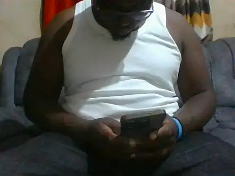 Snapshot of honeyswit chatting on June 9, 2026, 10:00 pm honeyswit online show from June 9, 2026, 10:00 pm