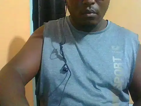honeyswit online show from July 20, 2026, 9:06 pm