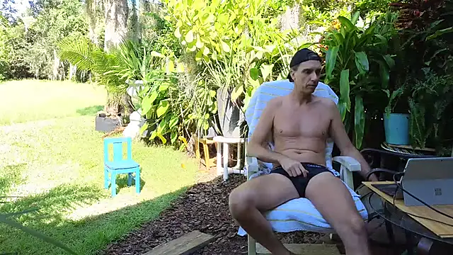 Snapshot of eliberator1777 chatting on October 13, 2025, 7:26 pm eliberator1777 online show from October 13, 2025, 7:26 pm