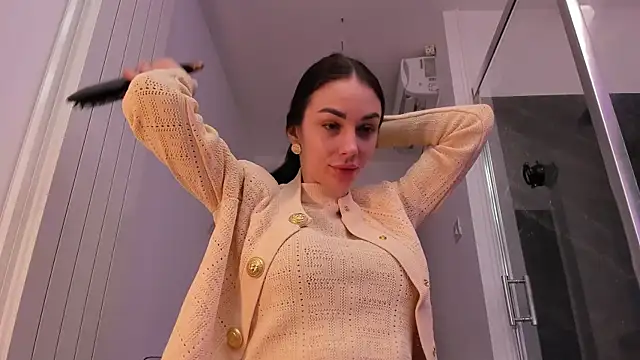 Snapshot of realhotfallingdevil chatting on March 17, 2026, 5:10 am realhotfallingdevil online show from March 17, 2026, 5:10 am