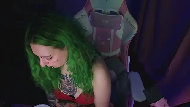 Ginger Stay online show from June 15, 2026, 8:08 pm