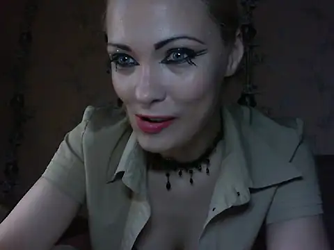 Snapshot of WildMissNiks chatting on May 14, 2026, 7:16 am WildMissNiks online show from May 14, 2026, 7:16 am