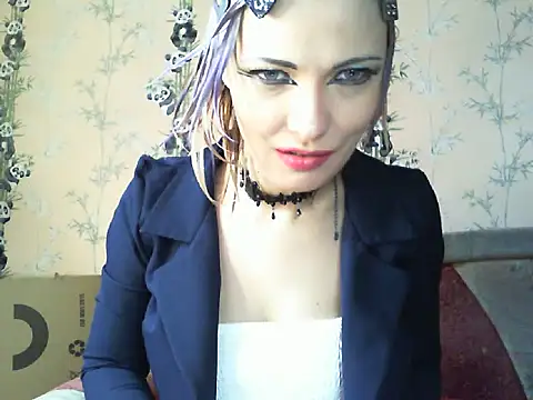 Snapshot of WildMissNiks chatting on April 16, 2026, 6:58 am WildMissNiks online show from April 16, 2026, 6:58 am