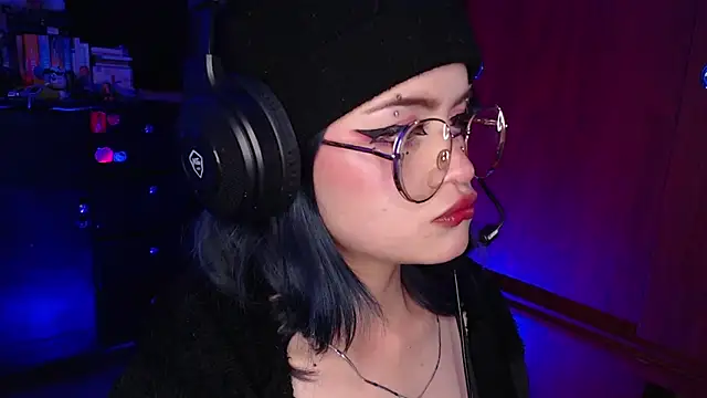 Raventh  online show from December 18, 2025, 1:44 am