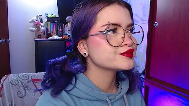 Snapshot of Raventh_ chatting on October 25, 2025, 11:09 am Raventh online show from October 25, 2025, 11:09 am