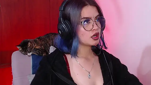 Snapshot of Raventh_ chatting on March 15, 2026, 11:50 am Raventh online show from March 15, 2026, 11:50 am