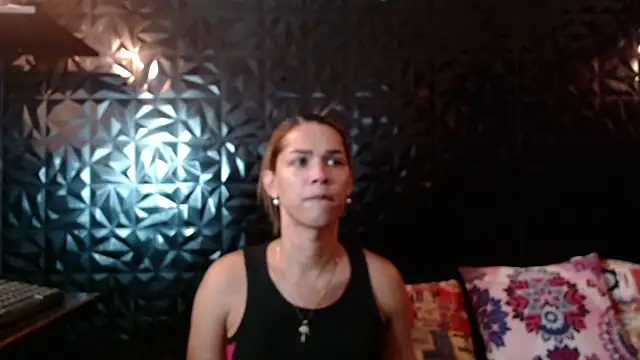 Snapshot of PINK__LOLA1 chatting on June 19, 2026, 11:53 pm PINK LOLA1 online show from June 19, 2026, 11:53 pm