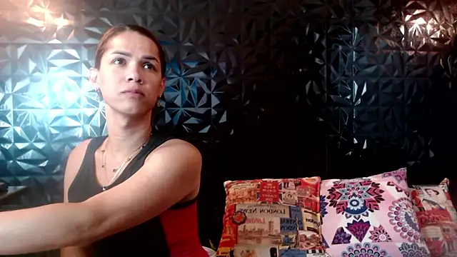 Snapshot of PINK__LOLA1 chatting on March 13, 2026, 5:40 pm PINK LOLA1 online show from March 13, 2026, 5:40 pm