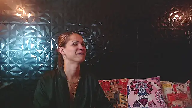 Snapshot of PINK__LOLA1 chatting on March 10, 2026, 11:20 pm PINK LOLA1 online show from March 10, 2026, 11:20 pm