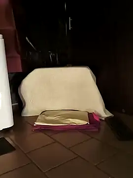 Snapshot of donnasoto chatting on March 10, 2026, 12:20 pm donnasoto online show from March 10, 2026, 12:20 pm