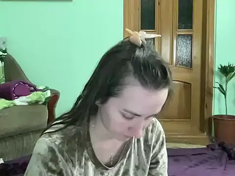 AngelTough20 online show from October 7, 2025, 9:49 pm