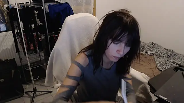 missthon0 online show from September 10, 2025, 11:42 am