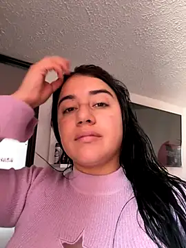 KallyMyller1 online show from November 12, 2025, 8:12 pm