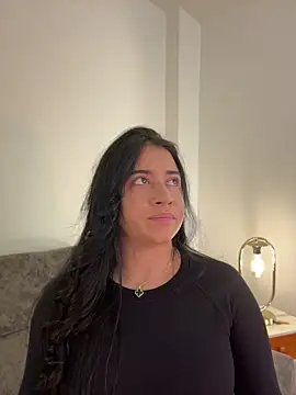 KallyMyller1 online show from June 12, 2026, 7:33 pm