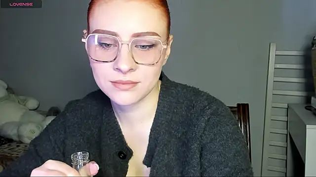 KindKristy online show from April 23, 2026, 5:14 am