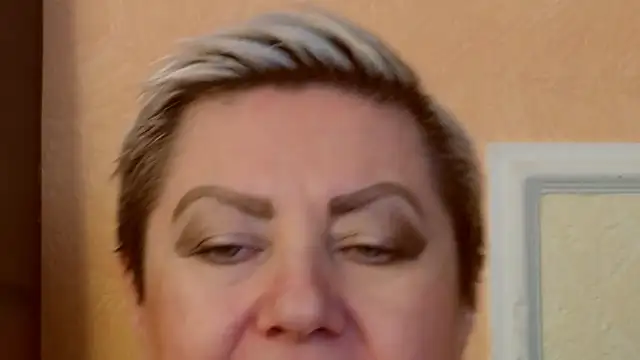 LadyPosh online show from November 25, 2025, 11:05 pm